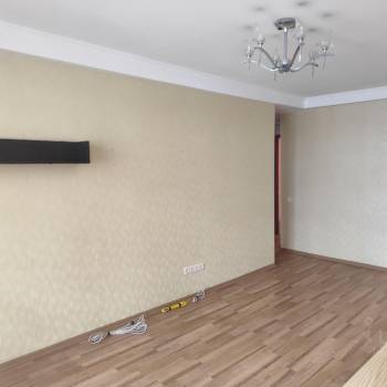 Сдается Многокомнатная квартира, 60 м²