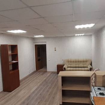Сдается 1-комнатная квартира, 60 м²
