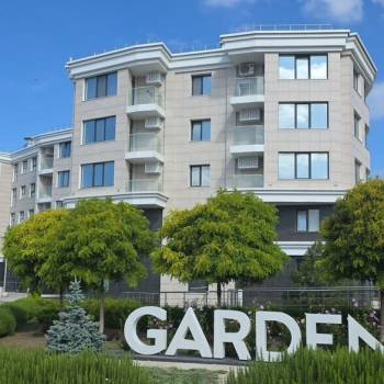 Продается 1-комнатная квартира, 46 м²