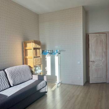 Сдается 1-комнатная квартира, 40 м²
