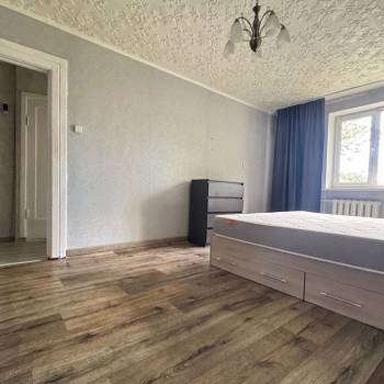 Продается 1-комнатная квартира, 30 м²
