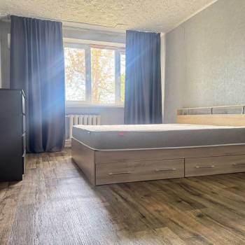 Продается 1-комнатная квартира, 30 м²