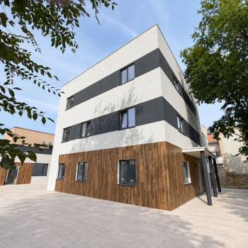Продается 1-комнатная квартира, 18 м²