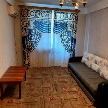 Сдается 1-комнатная квартира, 36 м²