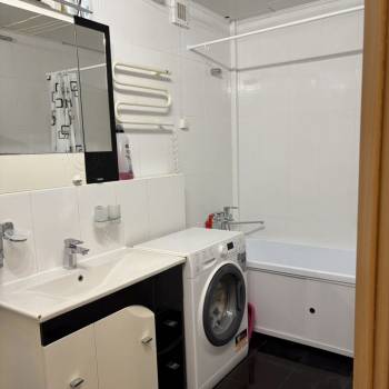 Сдается 2-х комнатная квартира, 69 м²