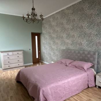Сдается 2-х комнатная квартира, 83,6 м²