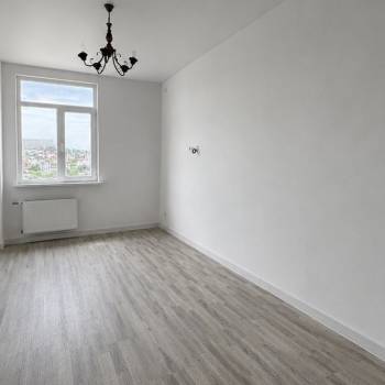 Продается 1-комнатная квартира, 49,7 м²