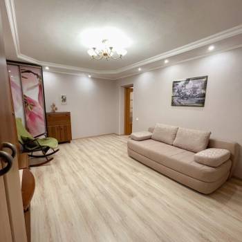 Сдается 2-х комнатная квартира, 55 м²