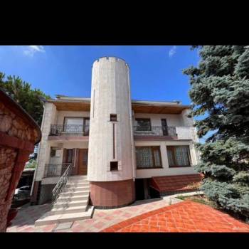 Сдается Дом, 280 м²
