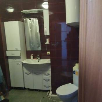 Продается 1-комнатная квартира, 55 м²