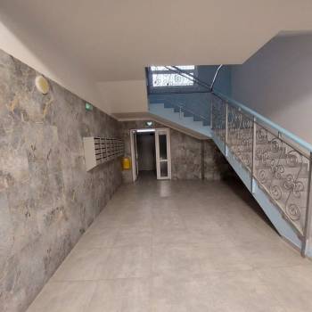 Продается 1-комнатная квартира, 52,6 м²