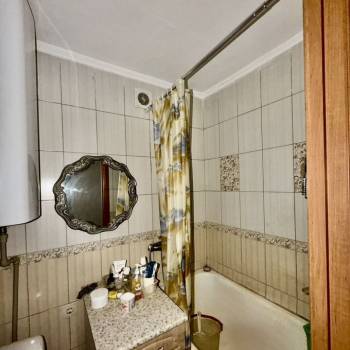 Продается 1-комнатная квартира, 30,3 м²