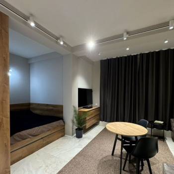 Продается 1-комнатная квартира, 40 м²