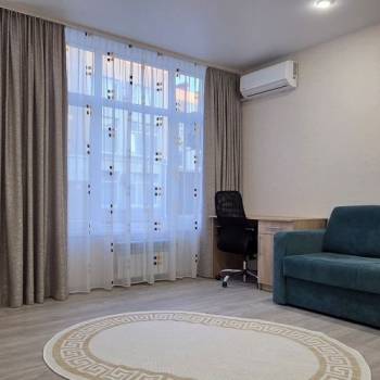 Сдается 1-комнатная квартира, 40 м²