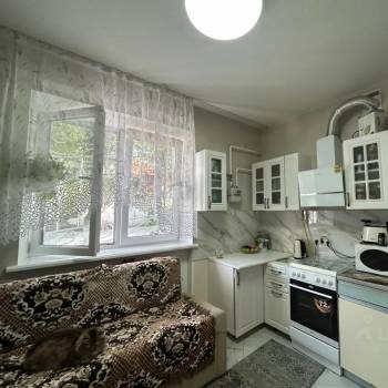 Продается 1-комнатная квартира, 35,3 м²