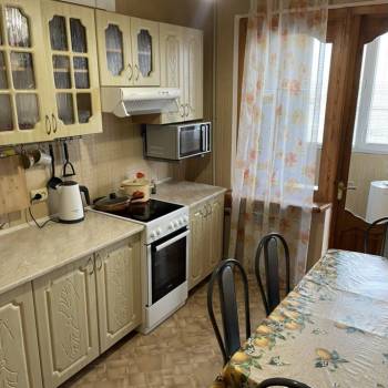 Сдается 2-х комнатная квартира, 60 м²