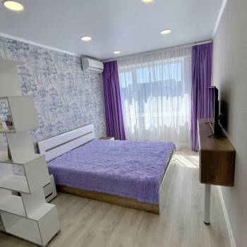 Сдается 1-комнатная квартира, 45 м²