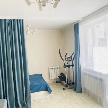 Продается 1-комнатная квартира, 36 м²
