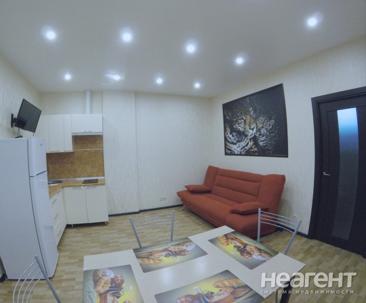 Сдается 2-х комнатная квартира, 35 м²