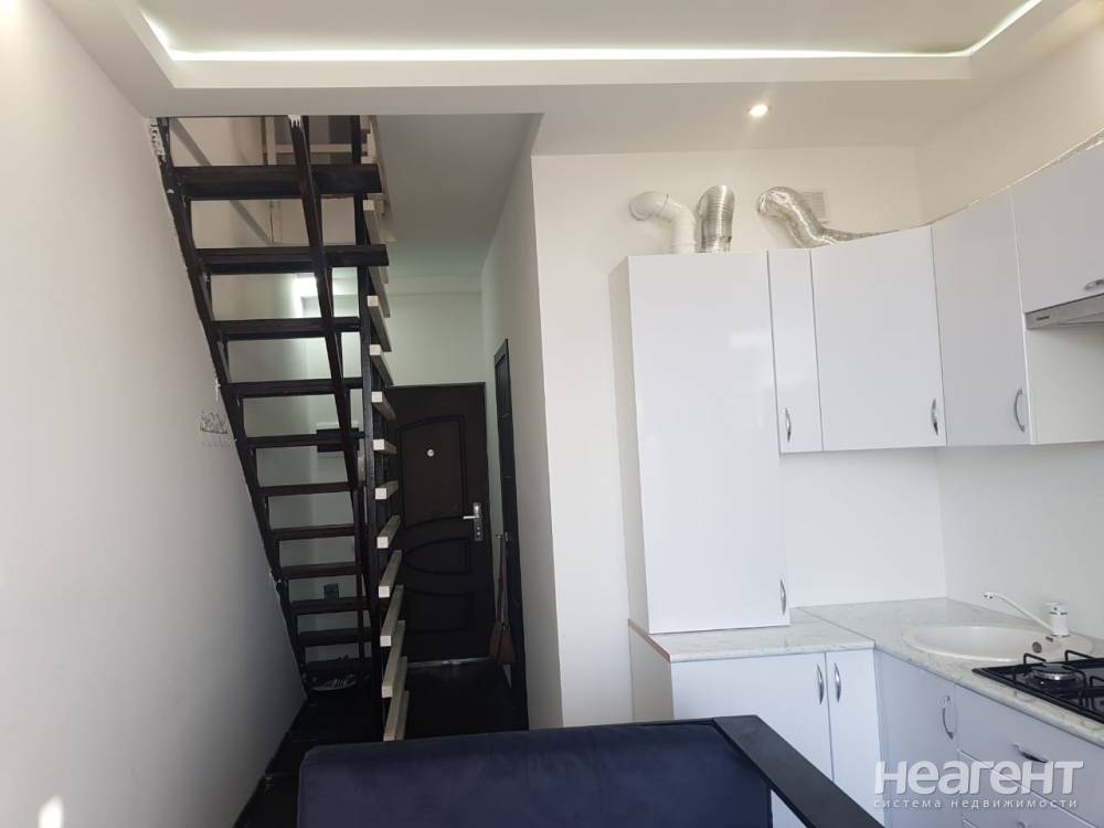 Продается 2-х комнатная квартира, 40 м²