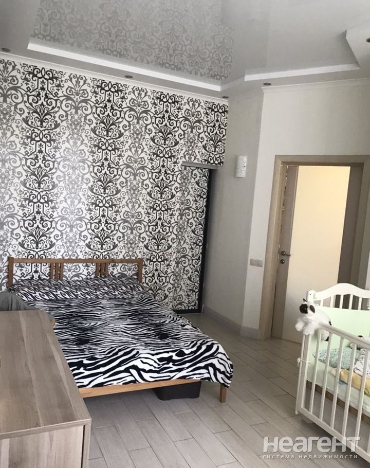 Продается Многокомнатная квартира, 120 м²