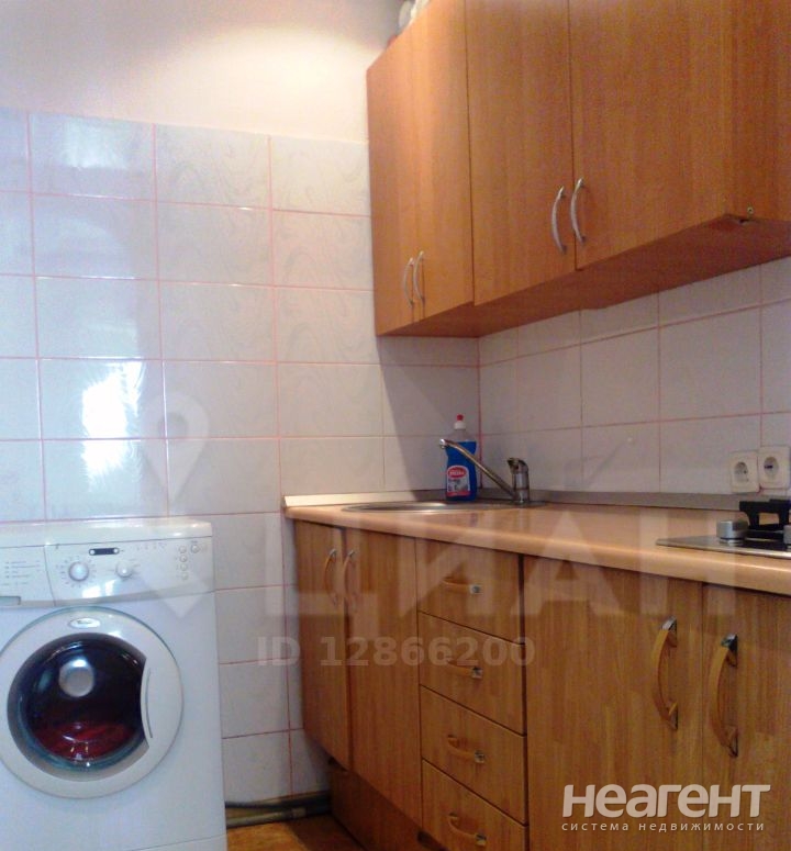 Сдается 1-комнатная квартира, 30 м²