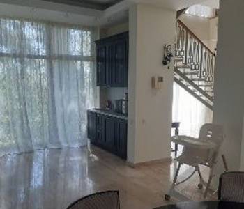 Сдается Дом, 233 м²