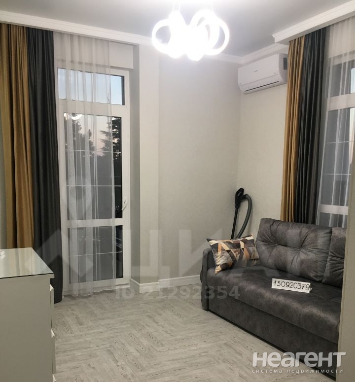 Сдается 1-комнатная квартира, 33 м²