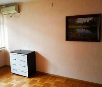 Продается 2-х комнатная квартира, 81 м²