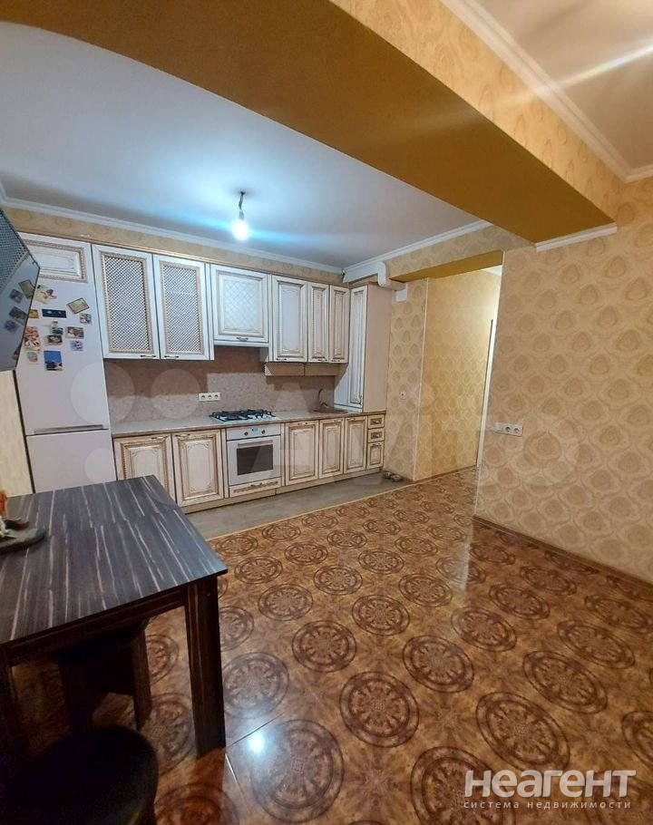 Продается 2-х комнатная квартира, 58 м²