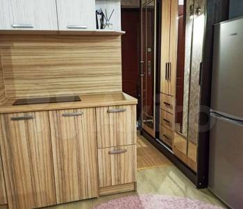 Продается 1-комнатная квартира, 18 м²