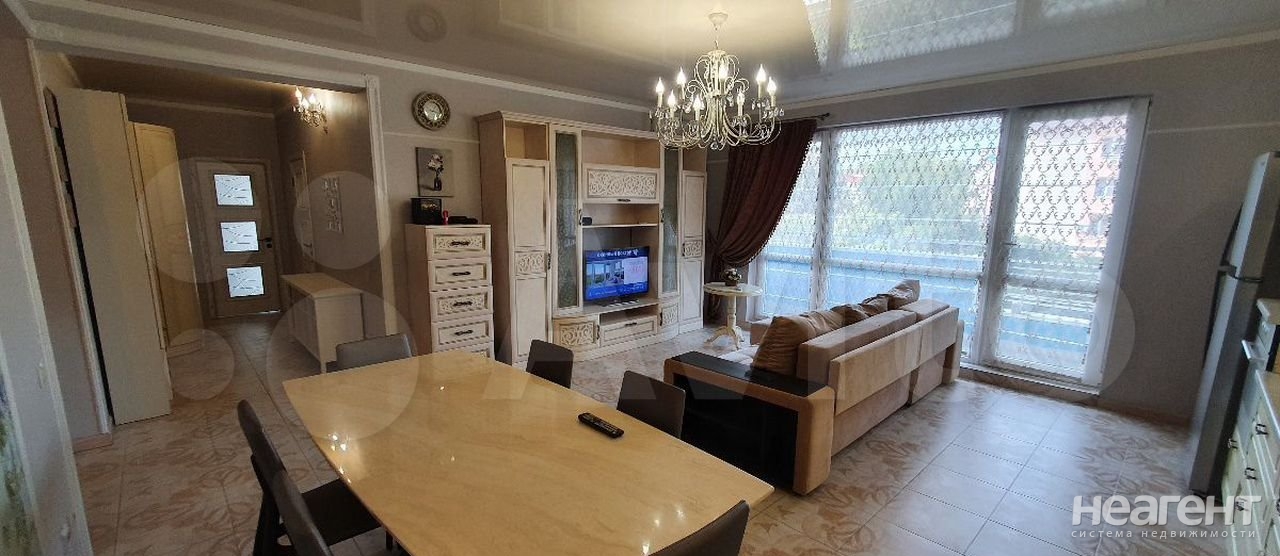 Продается 3-х комнатная квартира, 105,5 м²