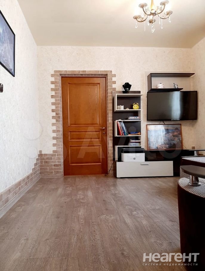 Продается Многокомнатная квартира, 86 м²