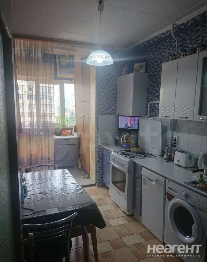 Продается 2-х комнатная квартира, 60 м²