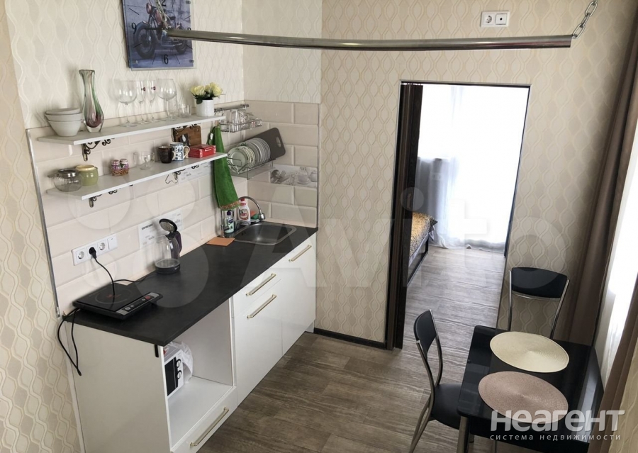 Продается 1-комнатная квартира, 34 м²