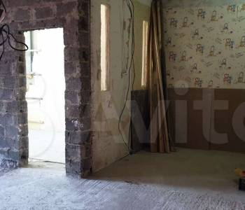 Продается 1-комнатная квартира, 60 м²