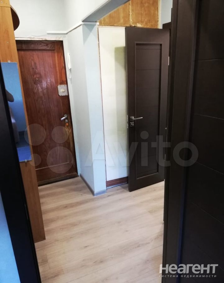 Сдается Многокомнатная квартира, 64 м²