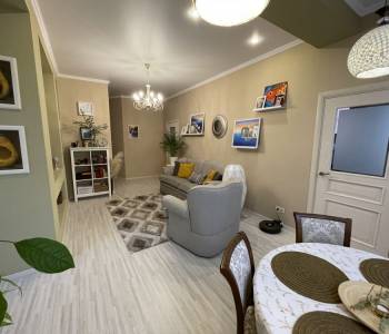 Продается 3-х комнатная квартира, 80 м²