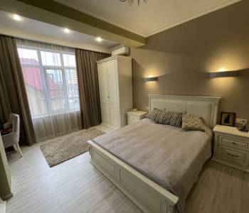 Продается 3-х комнатная квартира, 80 м²