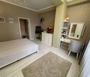 Продается 3-х комнатная квартира, 80 м²
