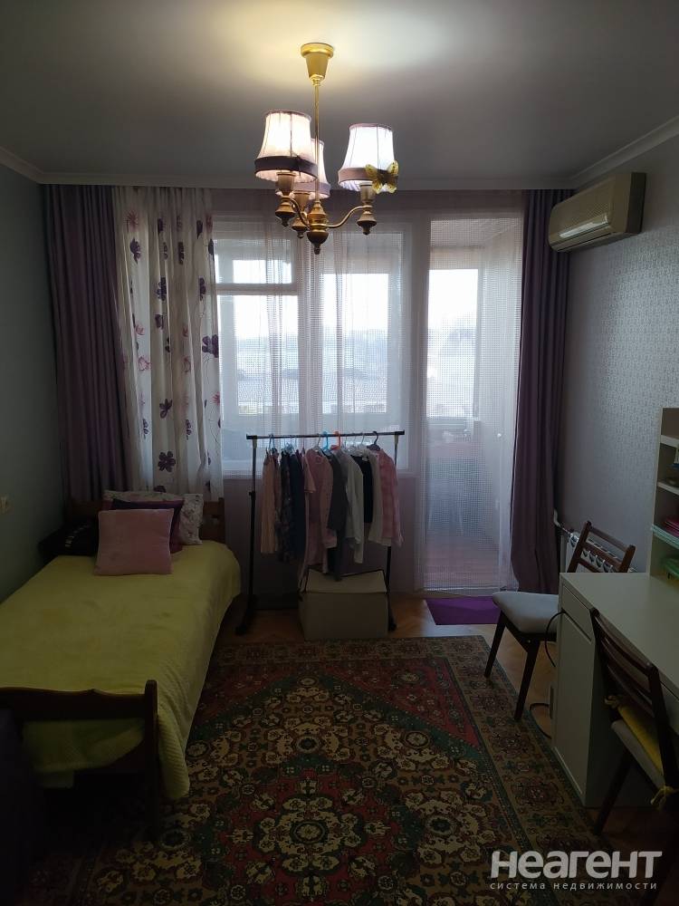 Продается 3-х комнатная квартира, 71 м²