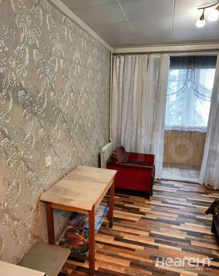 Продается 1-комнатная квартира, 18 м²