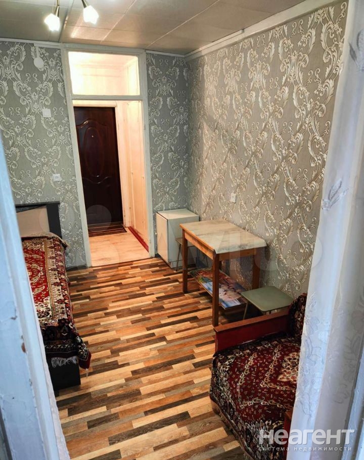 Продается 1-комнатная квартира, 18 м²