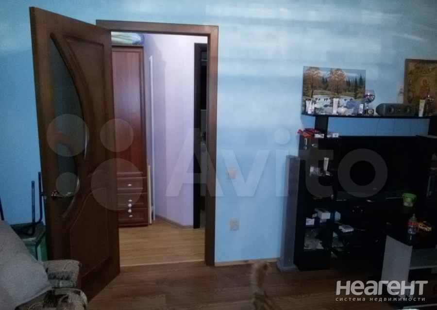 Продается 1-комнатная квартира, 32 м²