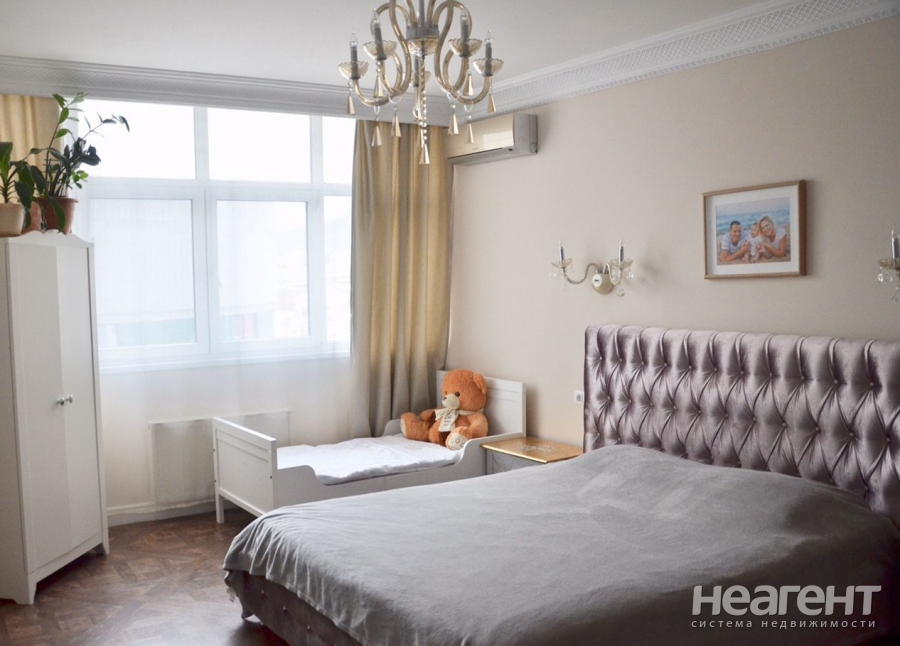 Продается 3-х комнатная квартира, 100 м²