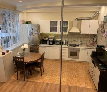 Продается 1-комнатная квартира, 44,4 м²