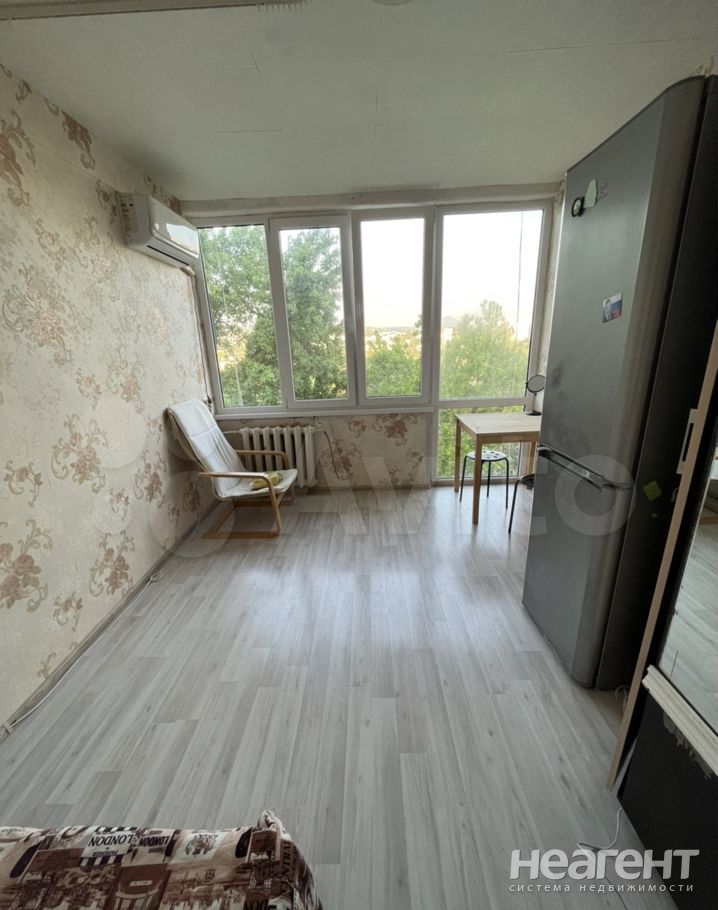 Сдается 1-комнатная квартира, 18 м²