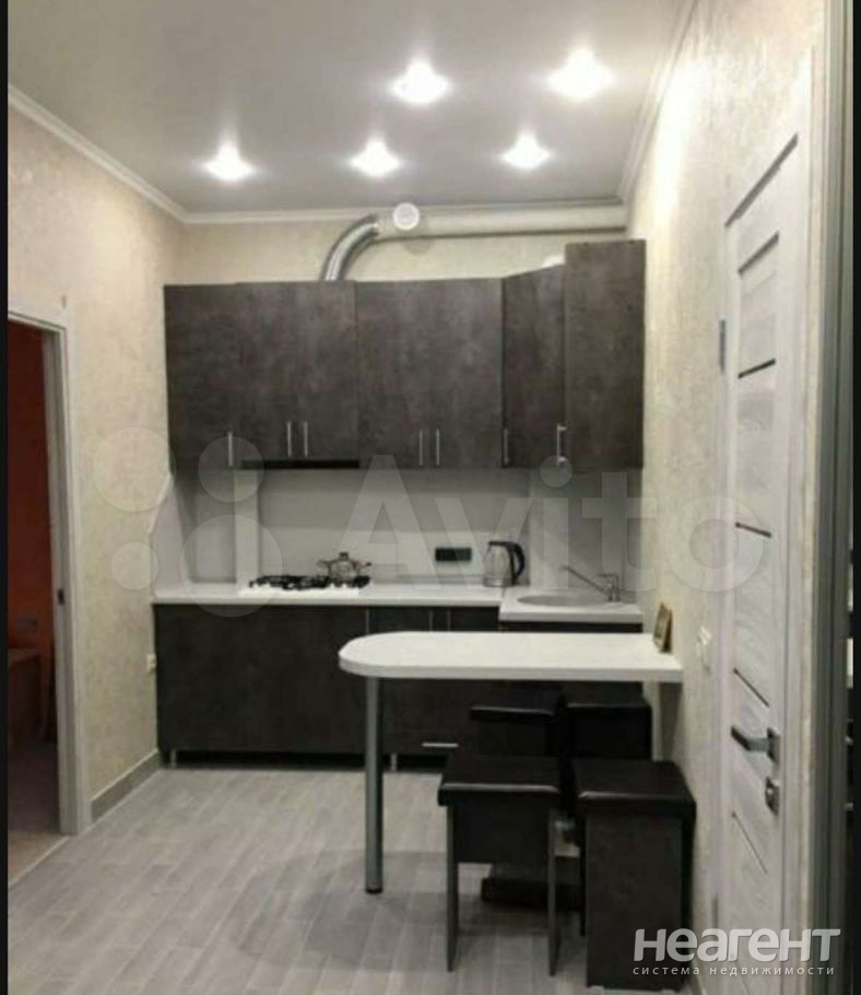 Продается 2-х комнатная квартира, 43 м²