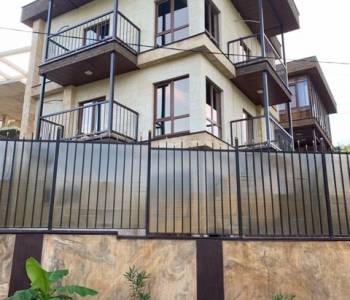 Продается Дом, 192 м²