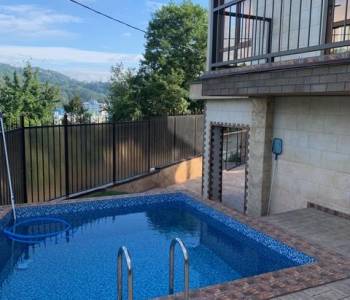 Продается Дом, 192 м²